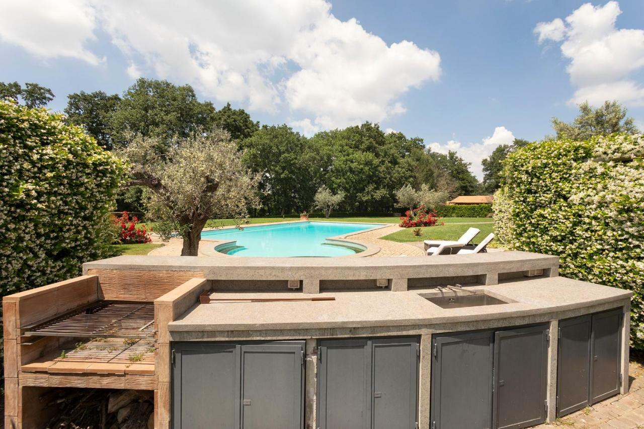 Villa In Via Della Marcigliana Casale Torre San Giovanni Экстерьер фото
