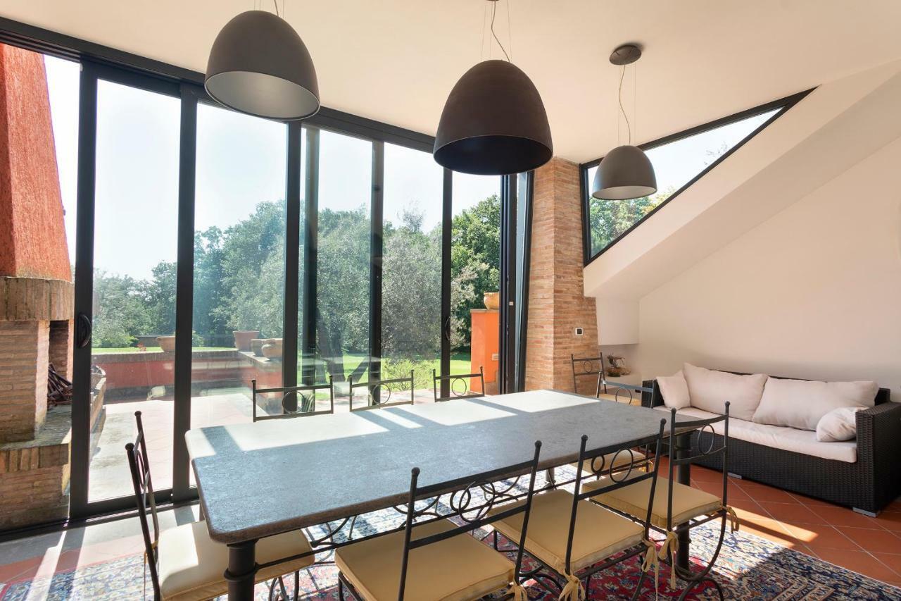 Villa In Via Della Marcigliana Casale Torre San Giovanni Экстерьер фото